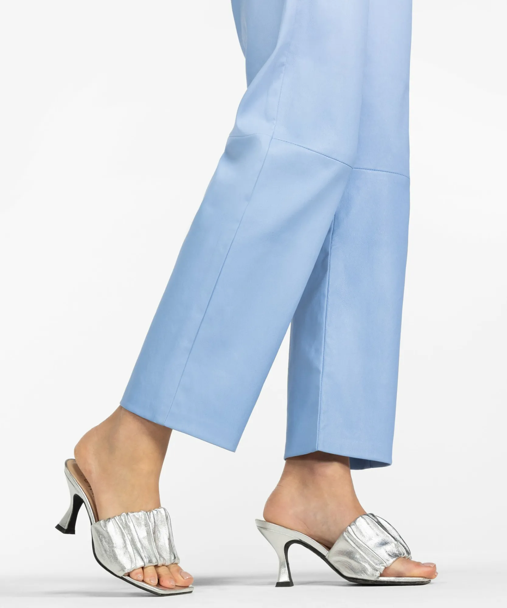 Ambia Metallic Silver-IBANA Hot