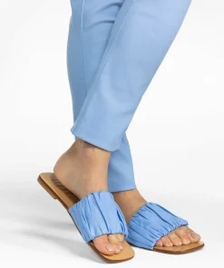 Amira Airy Blue-IBANA