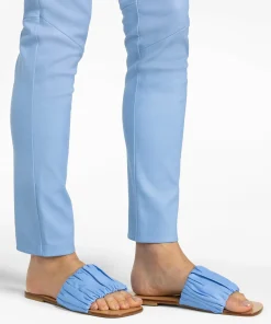 Amira Airy Blue-IBANA