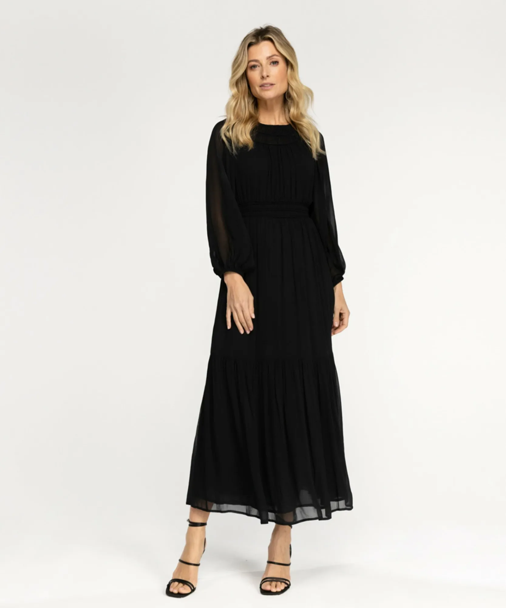 Donatella Black-IBANA Online