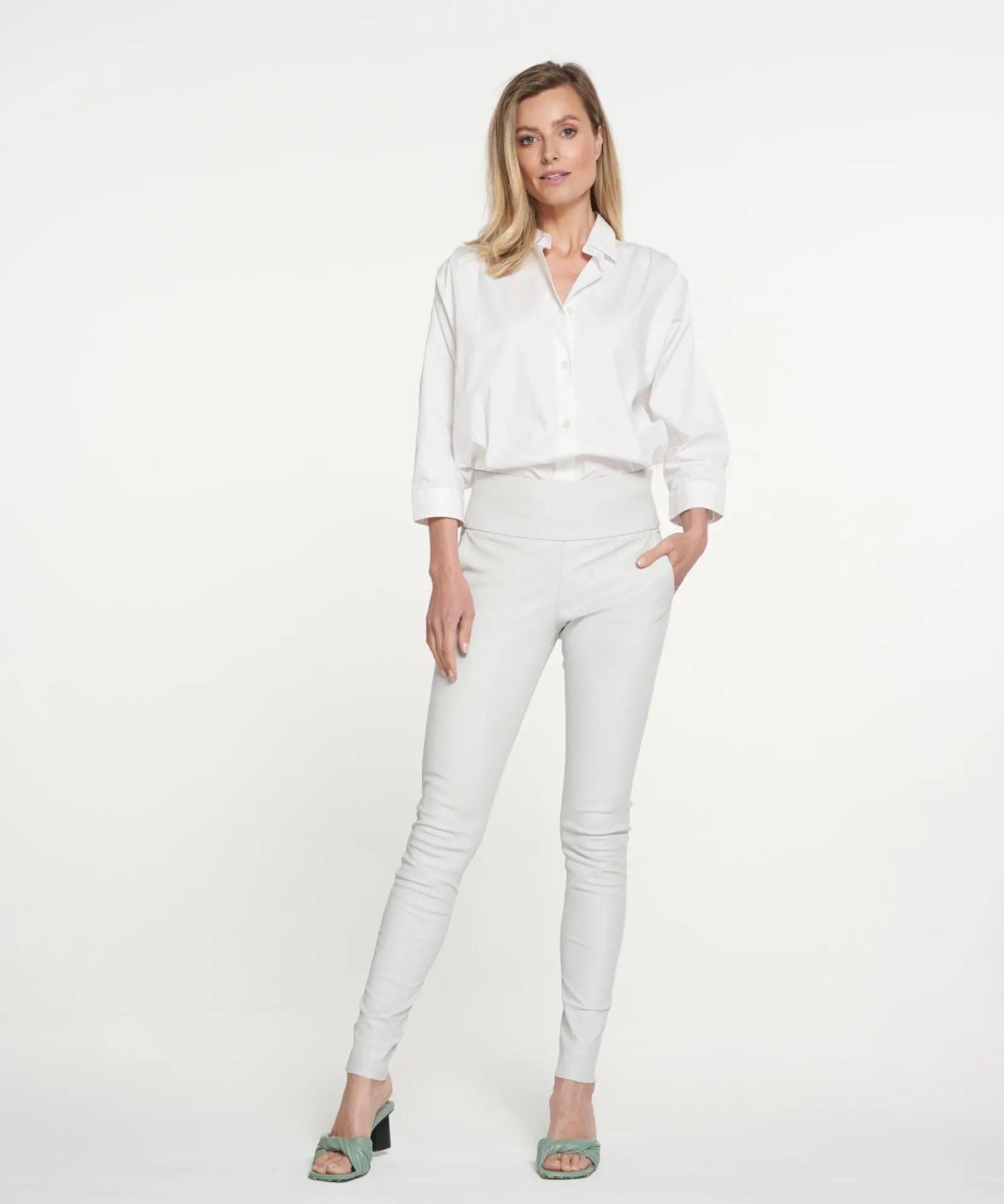 Emma White-IBANA Outlet