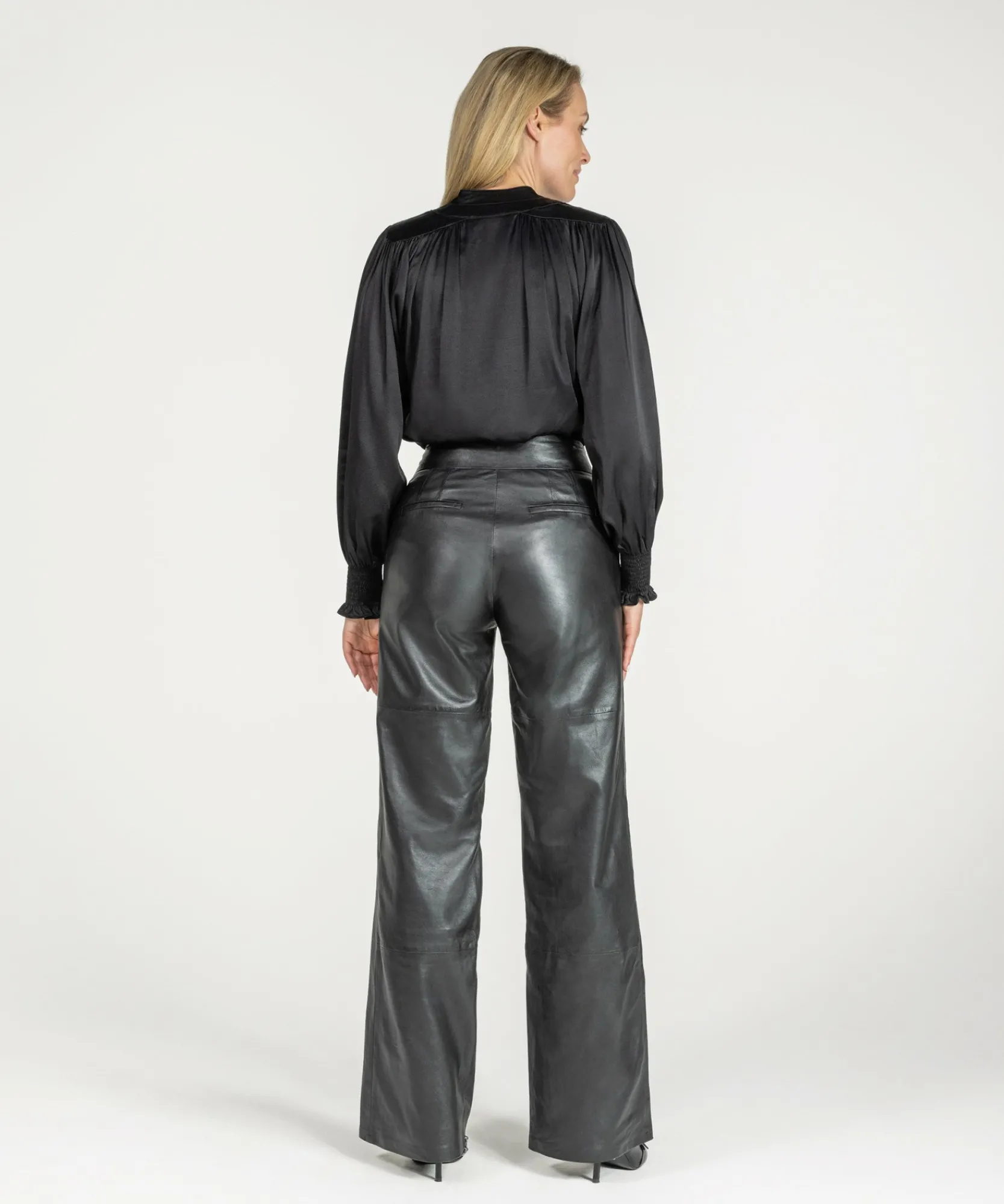 Palma Black-IBANA Discount