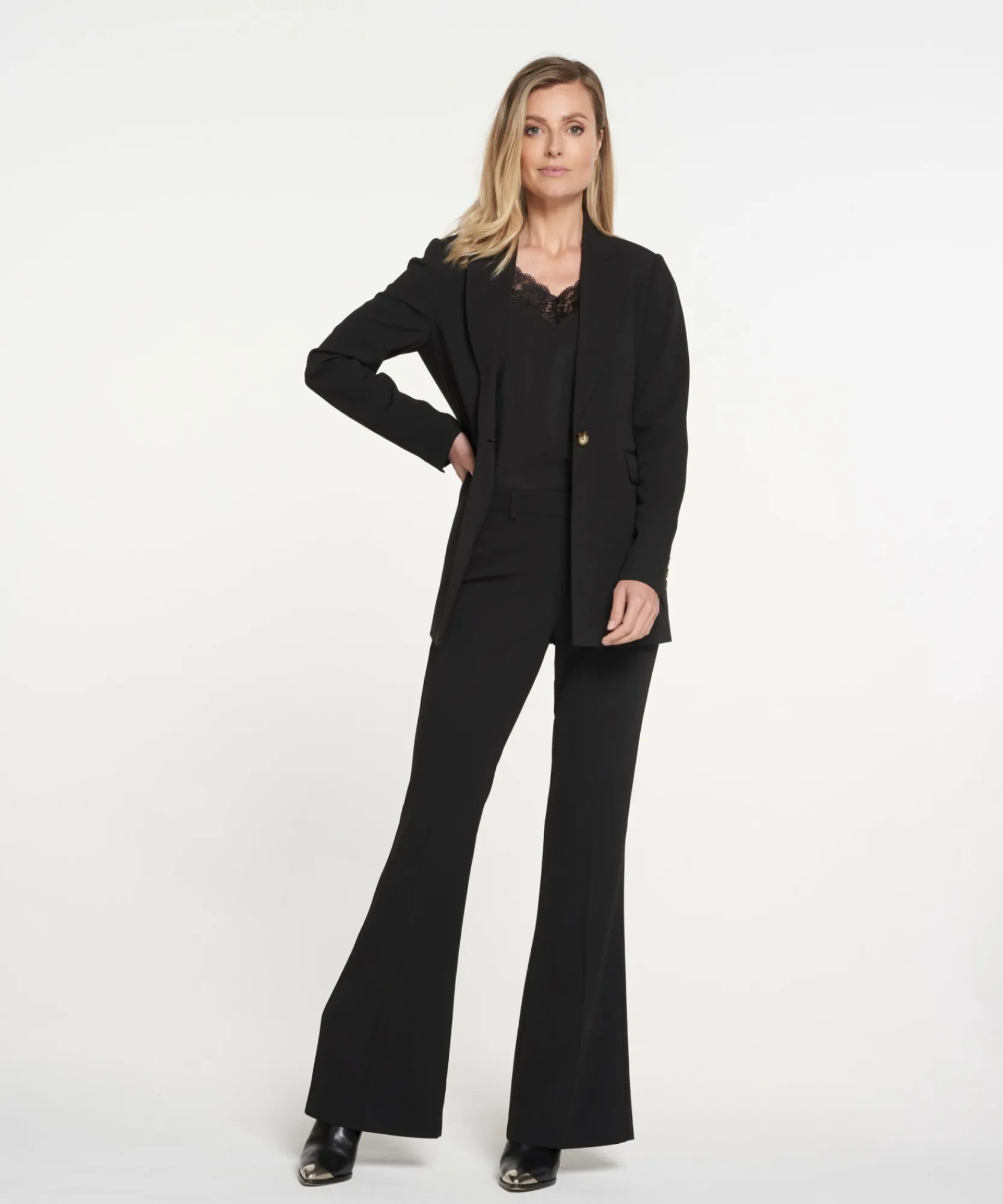 Perrie Black-IBANA Discount