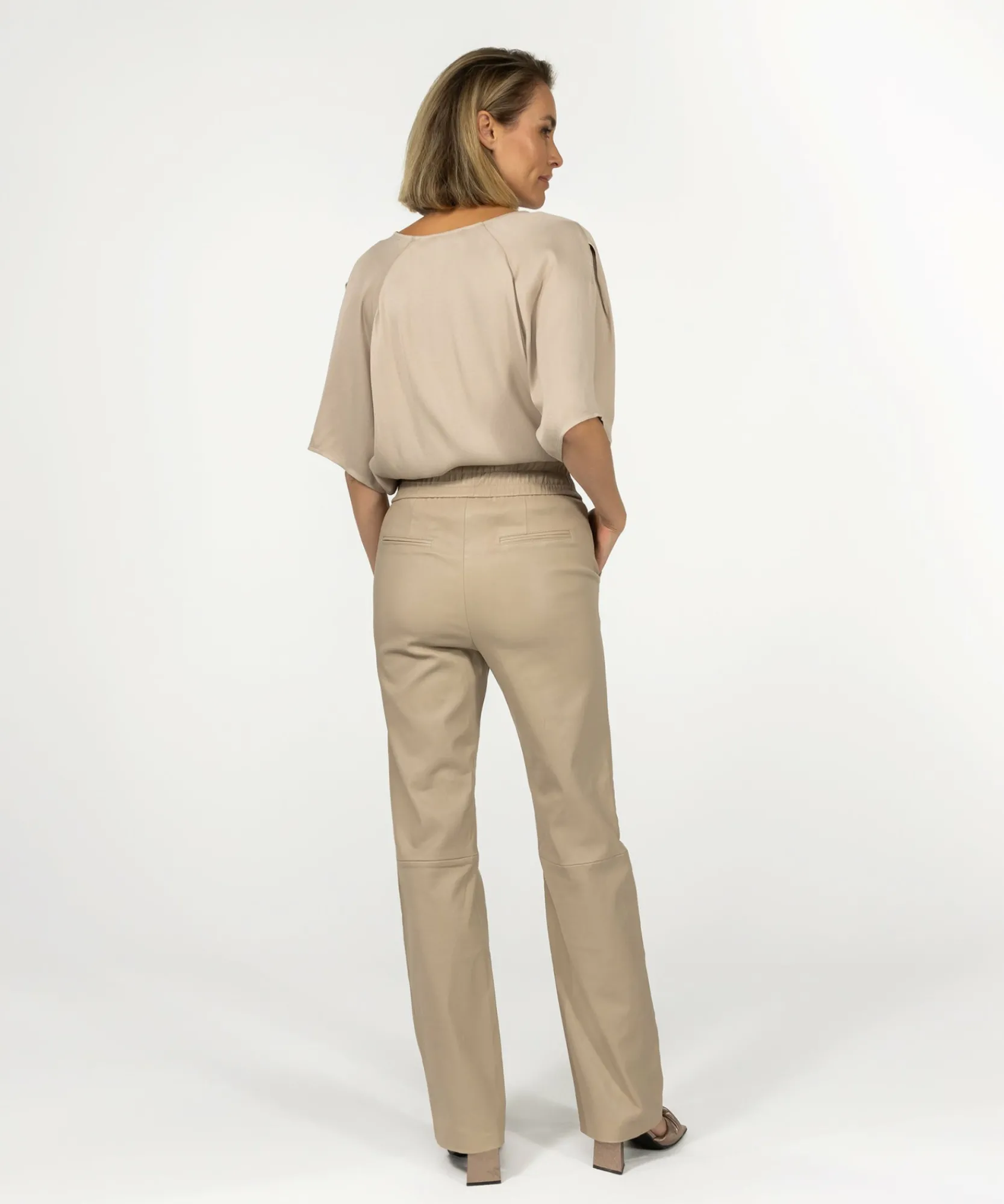 Tago Soft Taupe-IBANA Discount