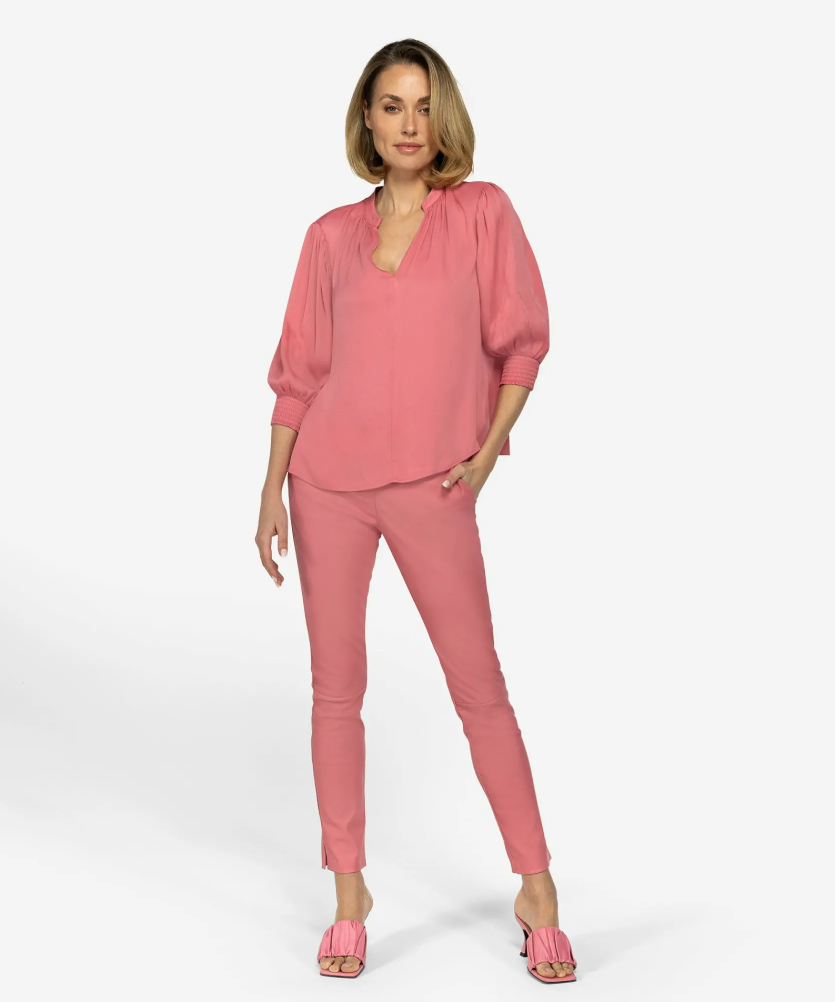 Tracer Blush-IBANA Online